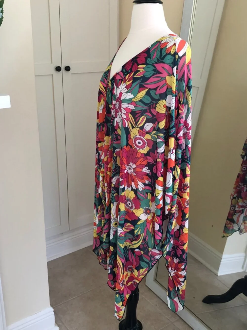 Cha Cha Vente 2X Poncho Boxy Top Boho Pink Floral - Picture 4 of 7